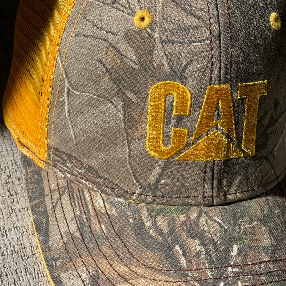 CAT Camo Cap Adjustable - Picture 10 of 11